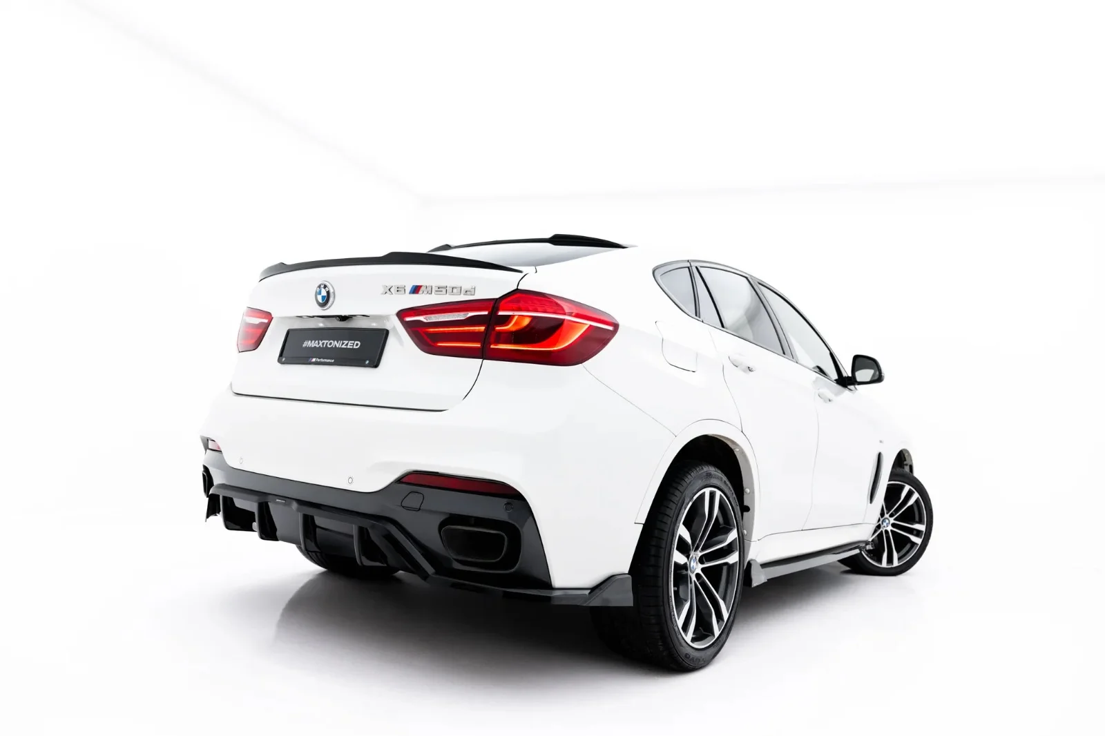 Maxton Design Hecksplitter für BMW X6 M-Paket F16 – Schwarz glänzend