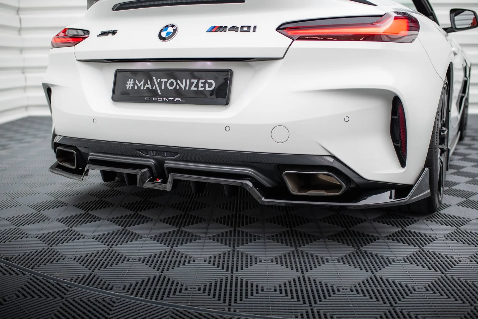 Maxton Design Hecksplitter für BMW Z4 M40i G29 – Schwarz glänzend
