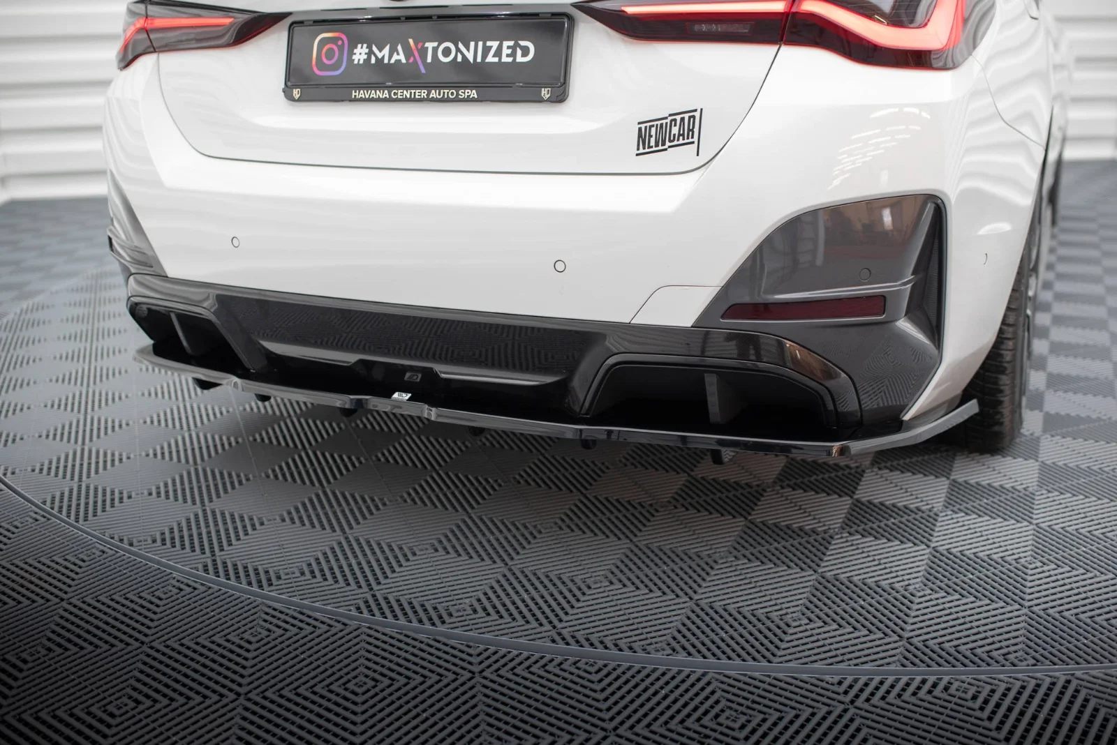 Maxton Design Hecksplitter V.1 für BMW i4 M-Paket G26 – Schwarz glänzend