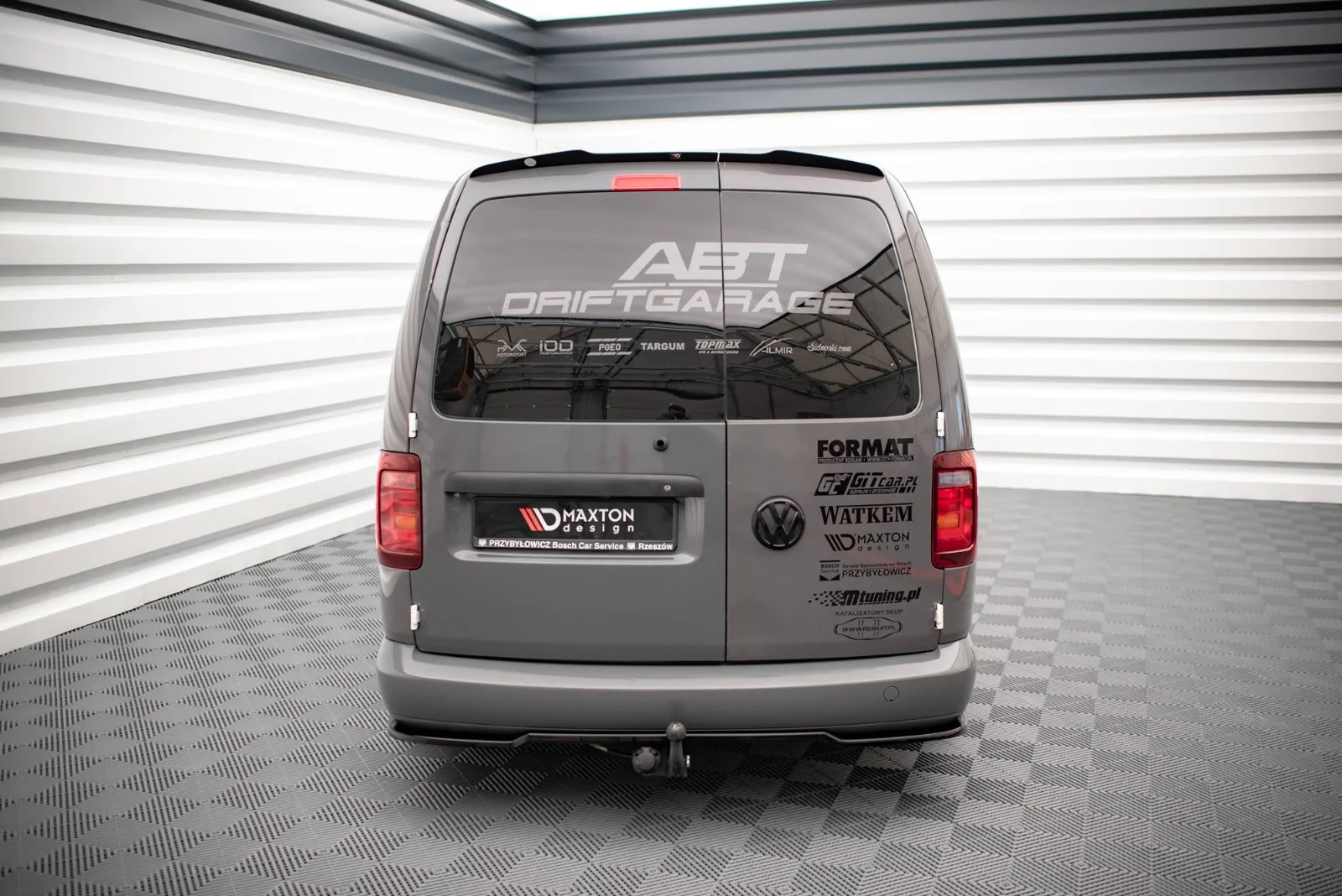 Maxton Design Hecksplitter für VW Caddy Long Mk3 FL – Schwarz glänzend