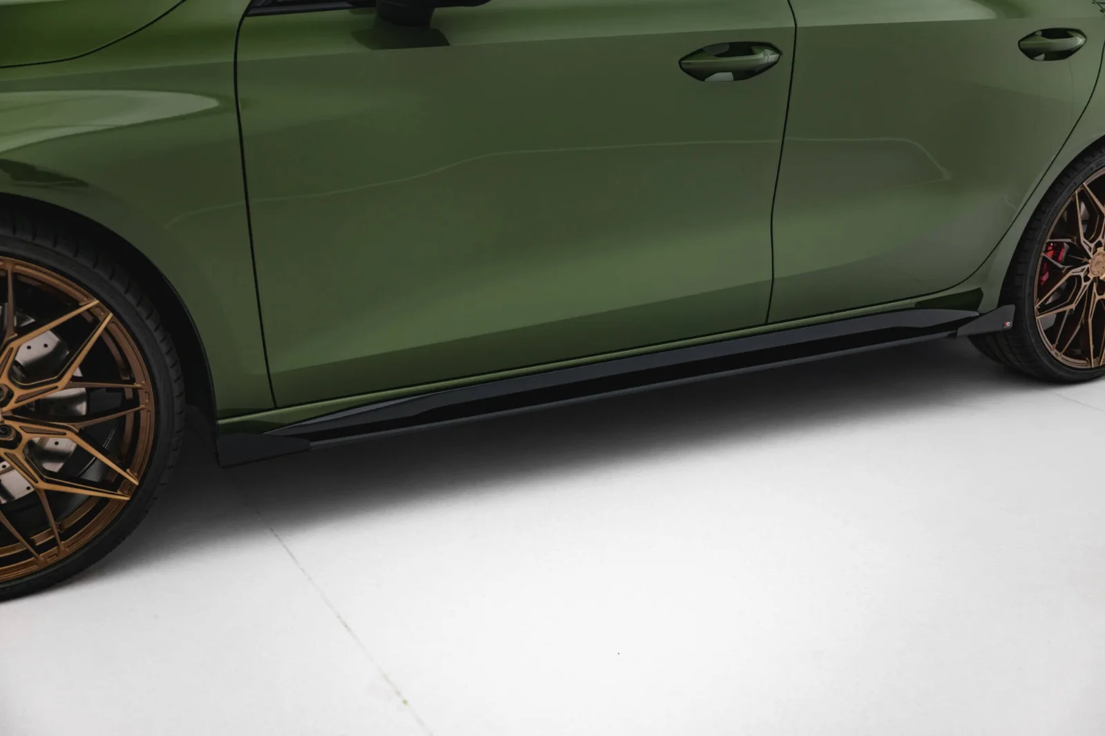 Maxton Design Seitenflaps für Audi S3 A3 S line 8Y FL – Schwarz matt – AUS38YFCNC-SF1G