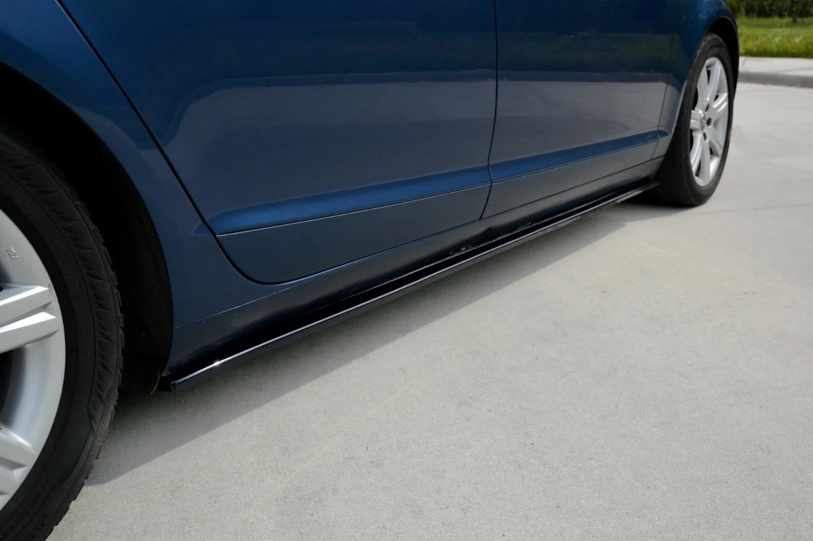 Maxton Seitenschweller-Ansätze für Audi A6 S line C6 FL – Schwarz glänzend