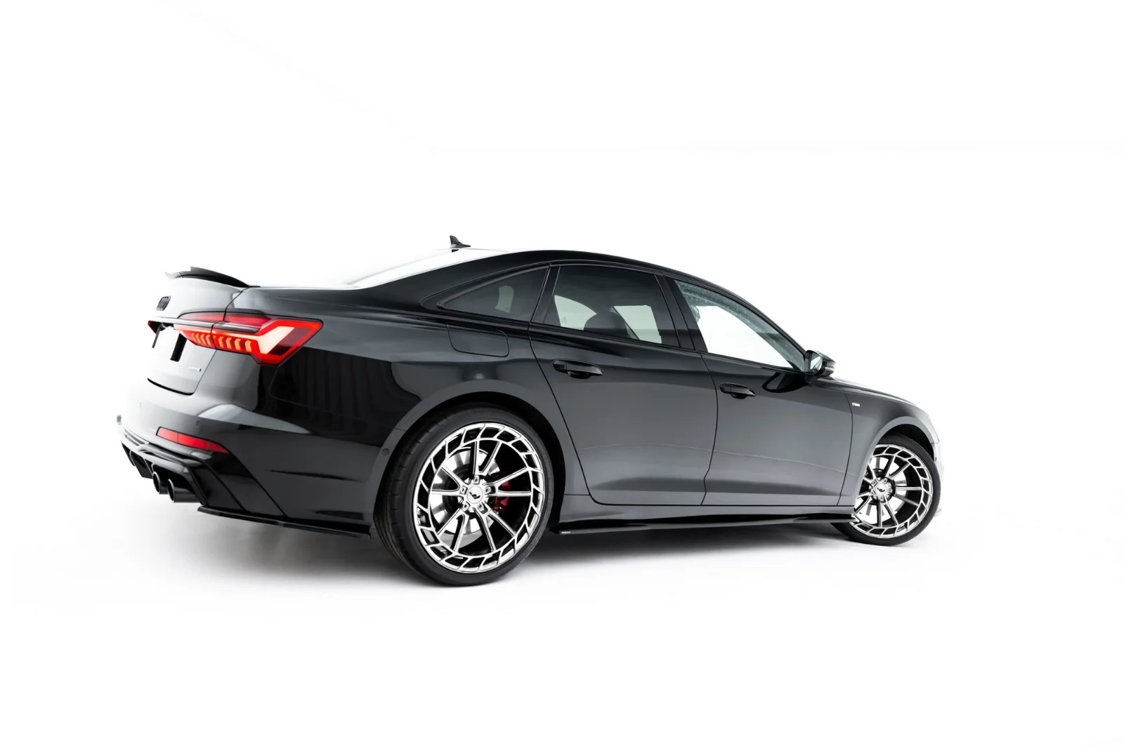 Maxton Seitenschweller-Ansätze für Audi A6 S line S6 C8 FL – Schwarz glänzend
