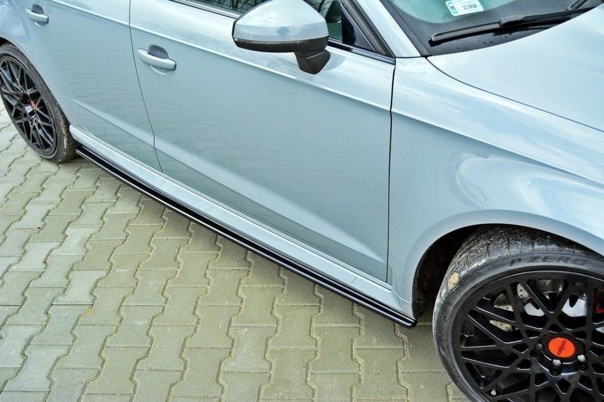 Maxton Design Seitenschweller-Ansätze für Audi RS3 8V – Schwarz glänzend