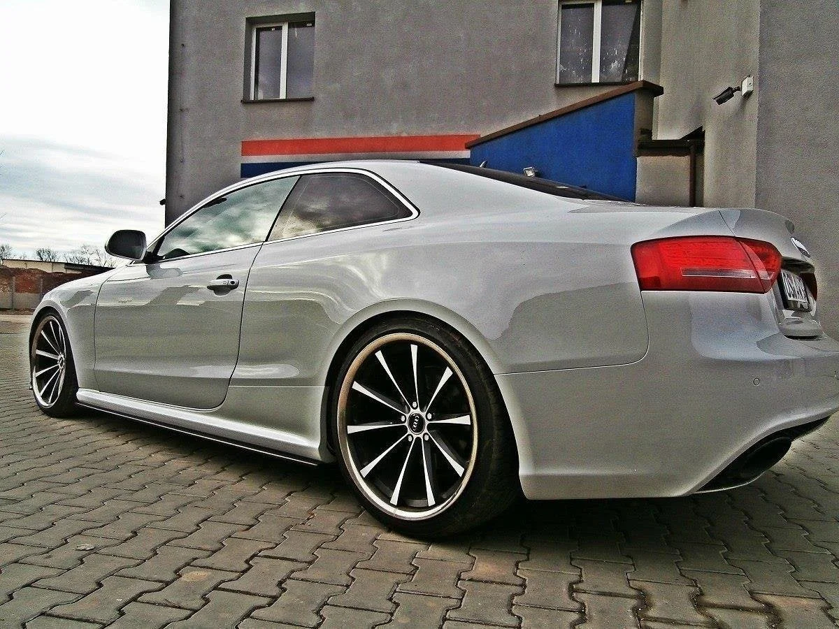 Maxton Design Seitenschweller-Ansätze für Audi RS5 8T FL – Schwarz glänzend