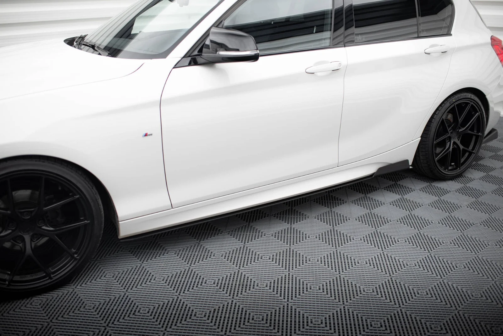 Maxton Seitenschweller-Ansätze BMW 1er M135i M140i M-Paket – Schwarz matt