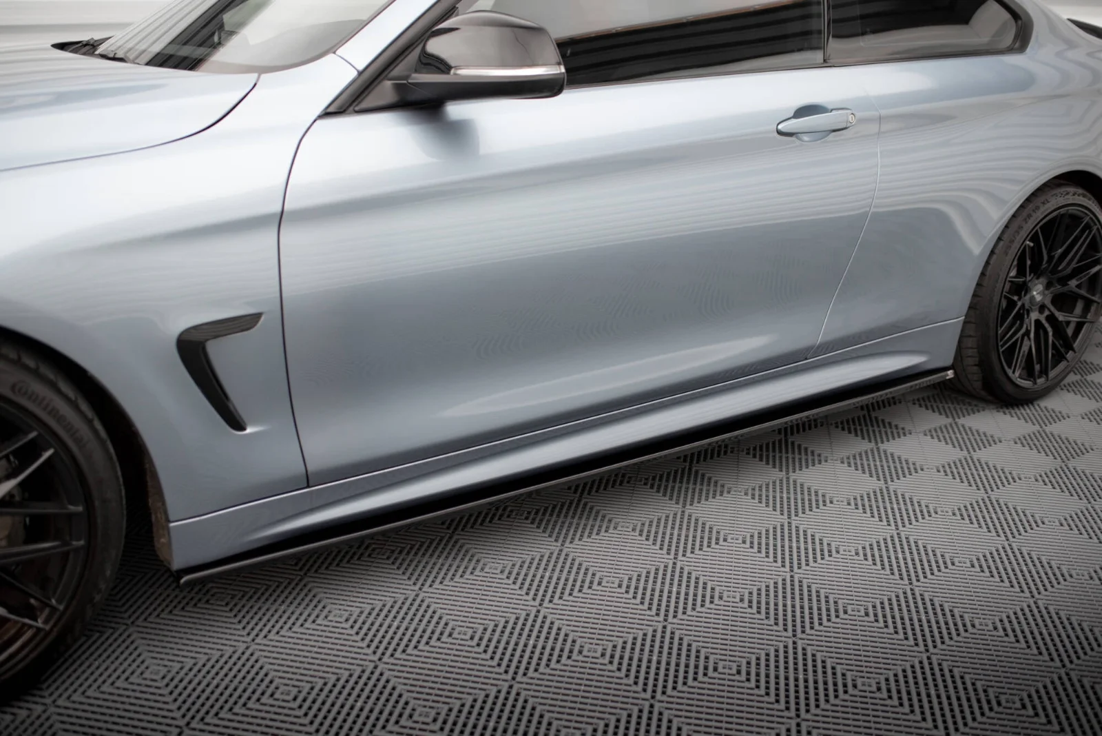 Maxton Seitenschweller-Ansätze BMW 4er M-Paket F32 F36 F33 – Schwarz glänzend