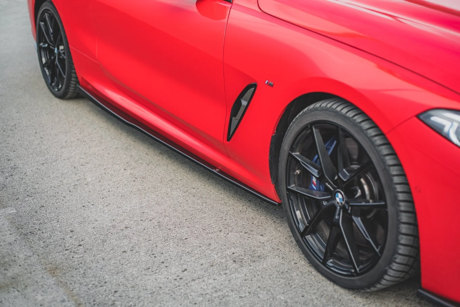 Maxton Seitenschweller-Ansätze BMW 8er M-Paket G15 M8 F92 – Schwarz glänzend