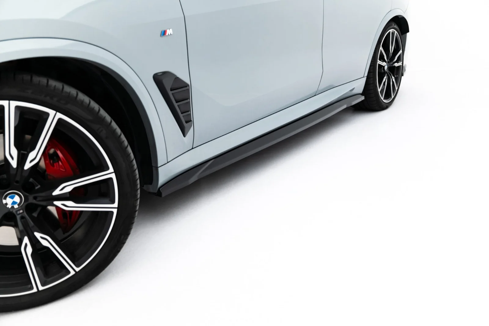 Maxton Seitenschweller-Ansätze V.1 für BMW X5 M-Paket G05 FL – Schwarz glänzend
