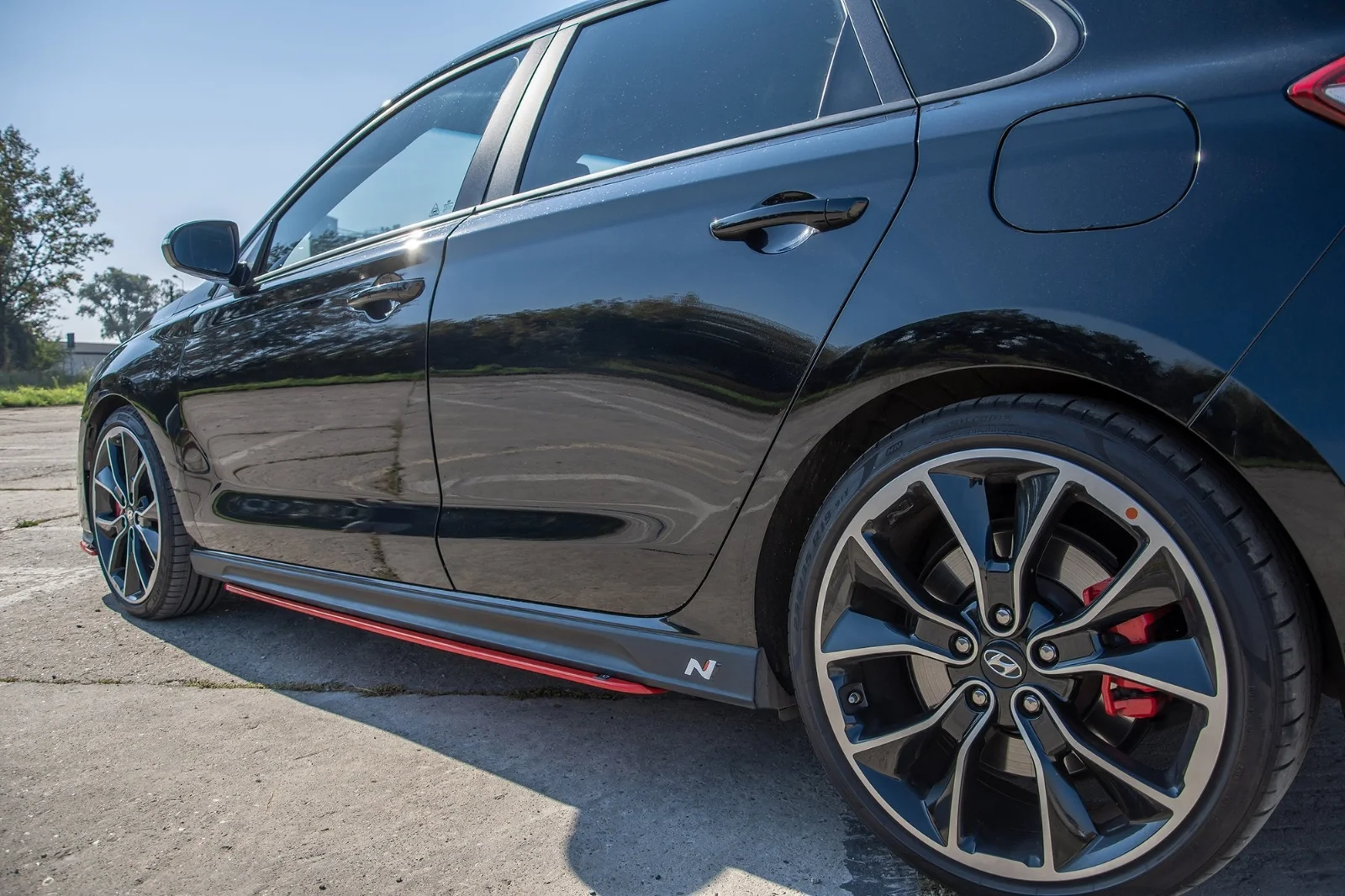 Maxton Seitenschweller-Ansätze V.2 für Hyundai i30 N Mk3 – Schwarz glänzend