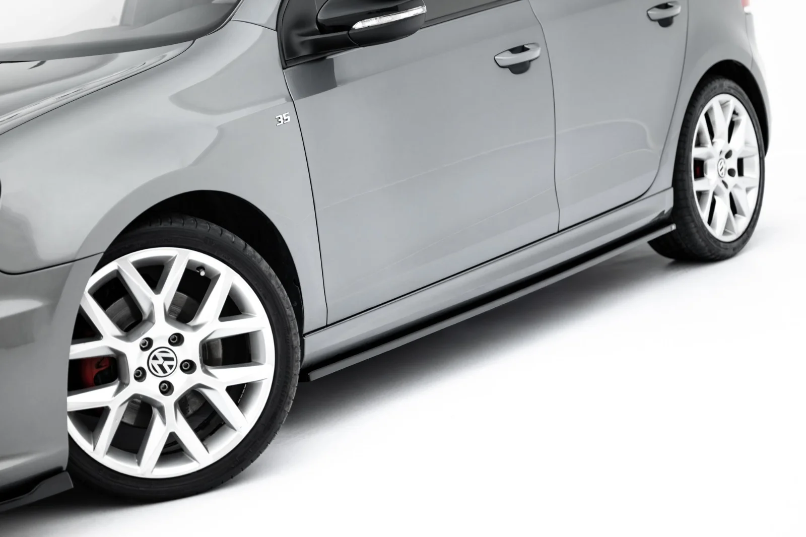 Maxton Seitenschweller-Ansätze für VW Golf 6 GTI 35th R20 – Schwarz glänzend