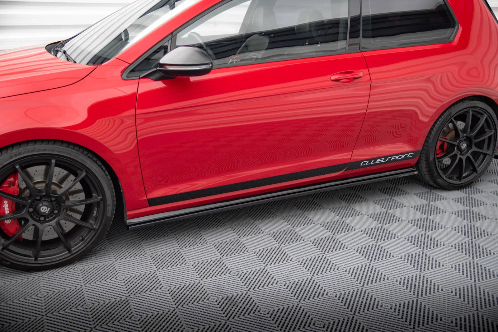 Maxton Seitenschweller-Ansätze für VW Golf 7 GTI Clubsport – Schwarz glänzend