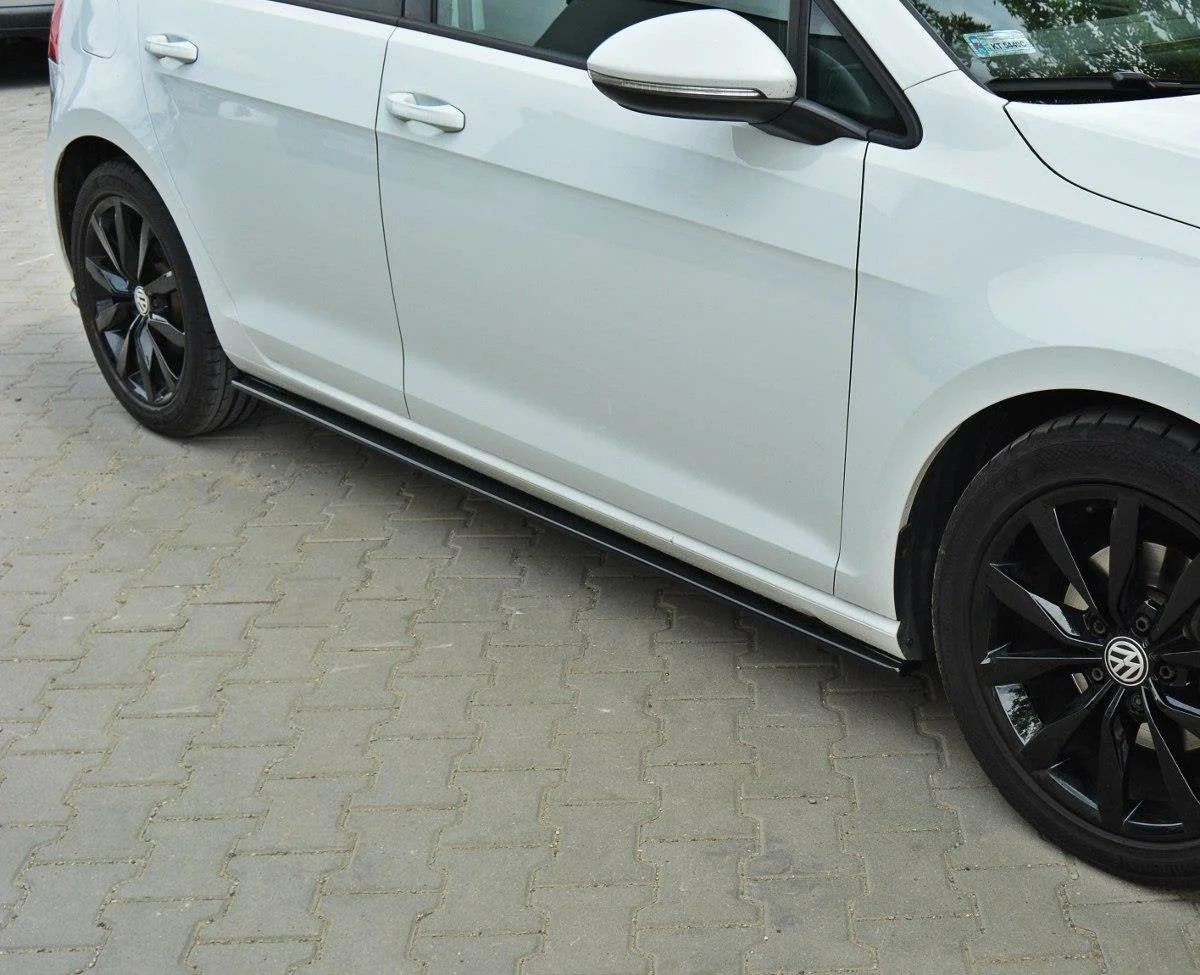 Maxton Design Seitenschweller-Ansätze für VW Golf 7 Standard – Schwarz glänzend