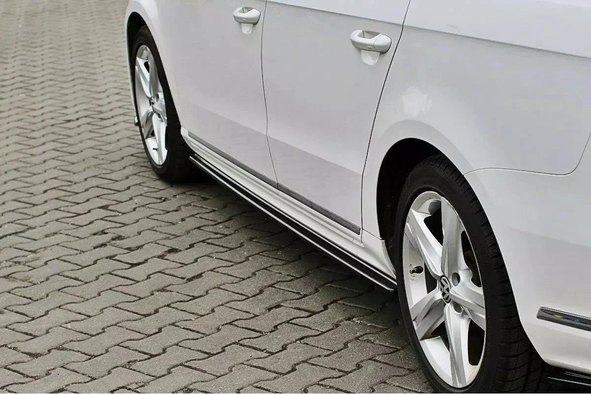 Maxton Seitenschweller-Ansätze für VW Passat R-Line B7 – Schwarz glänzend