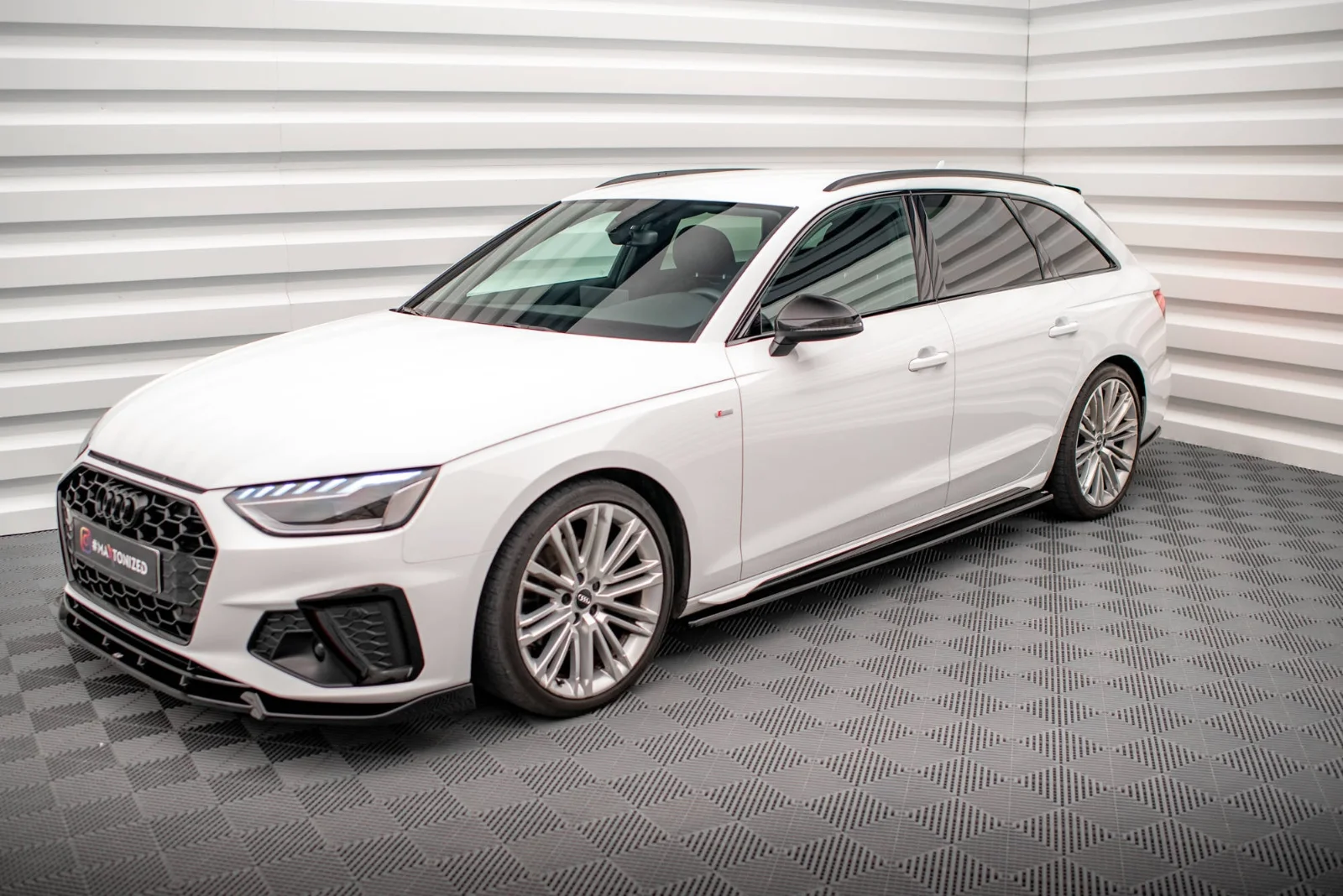 Maxton Design Splitter-Set für Audi A4 S line B9 FL – Schwarz glänzend