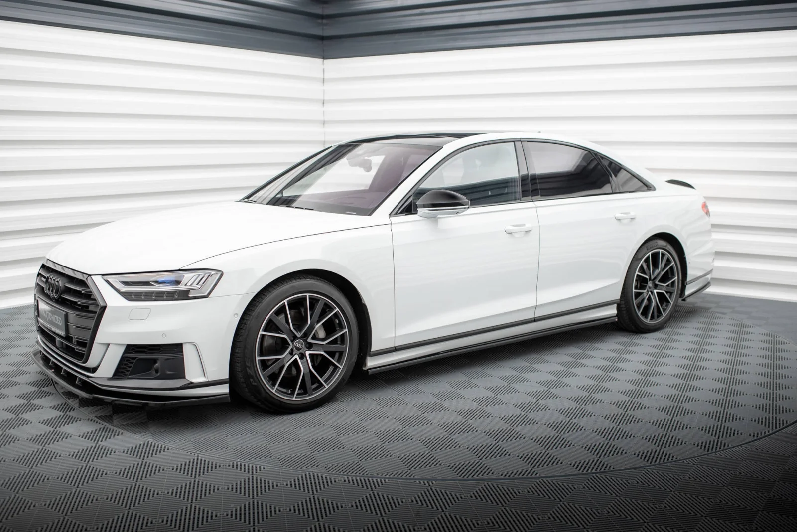 Maxton Design Splitter-Set für Audi A8 S line D5 – Schwarz glänzend