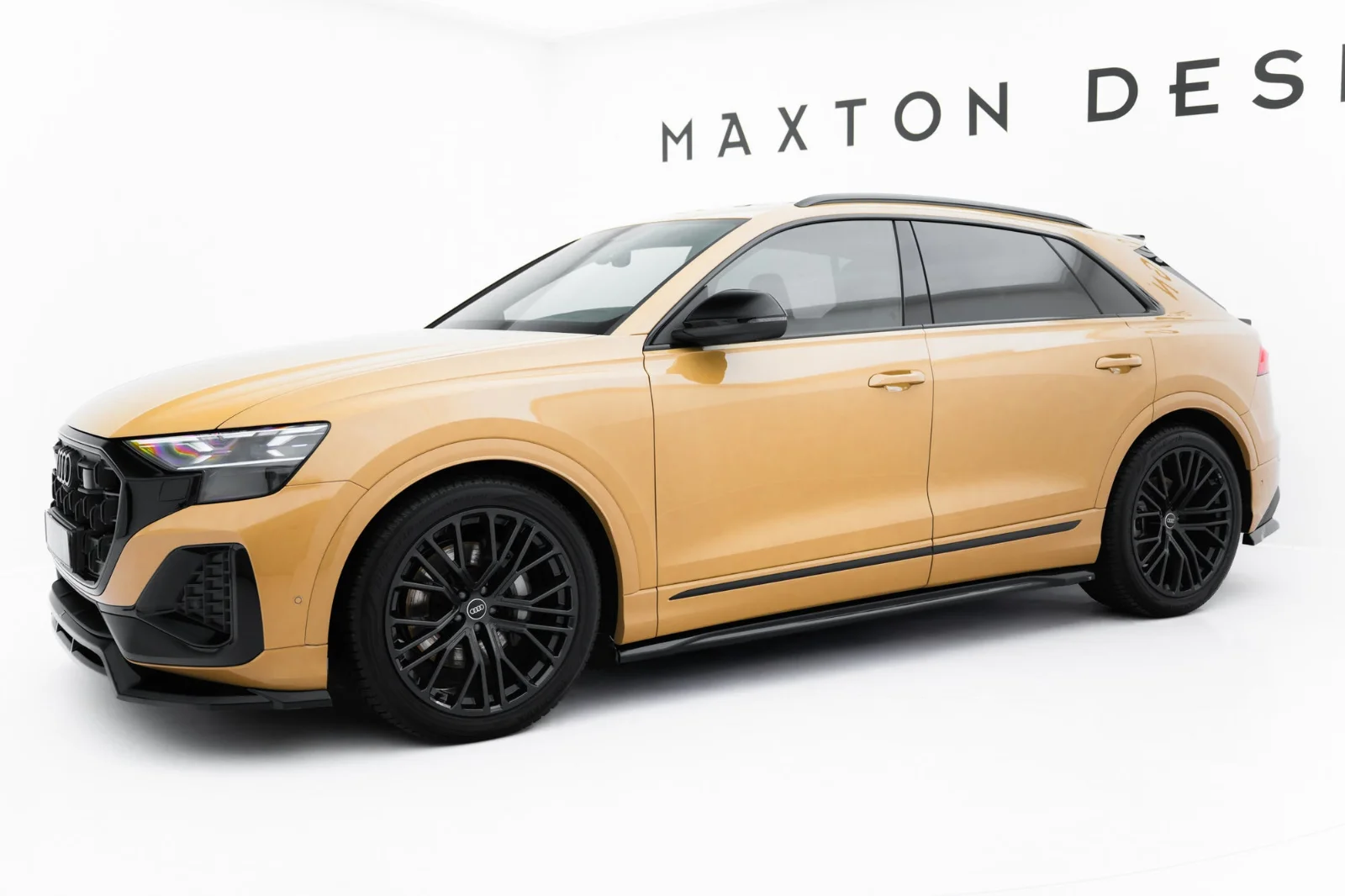 Maxton Design Splitter-Set für Audi Q8 Mk1 FL – Schwarz glänzend