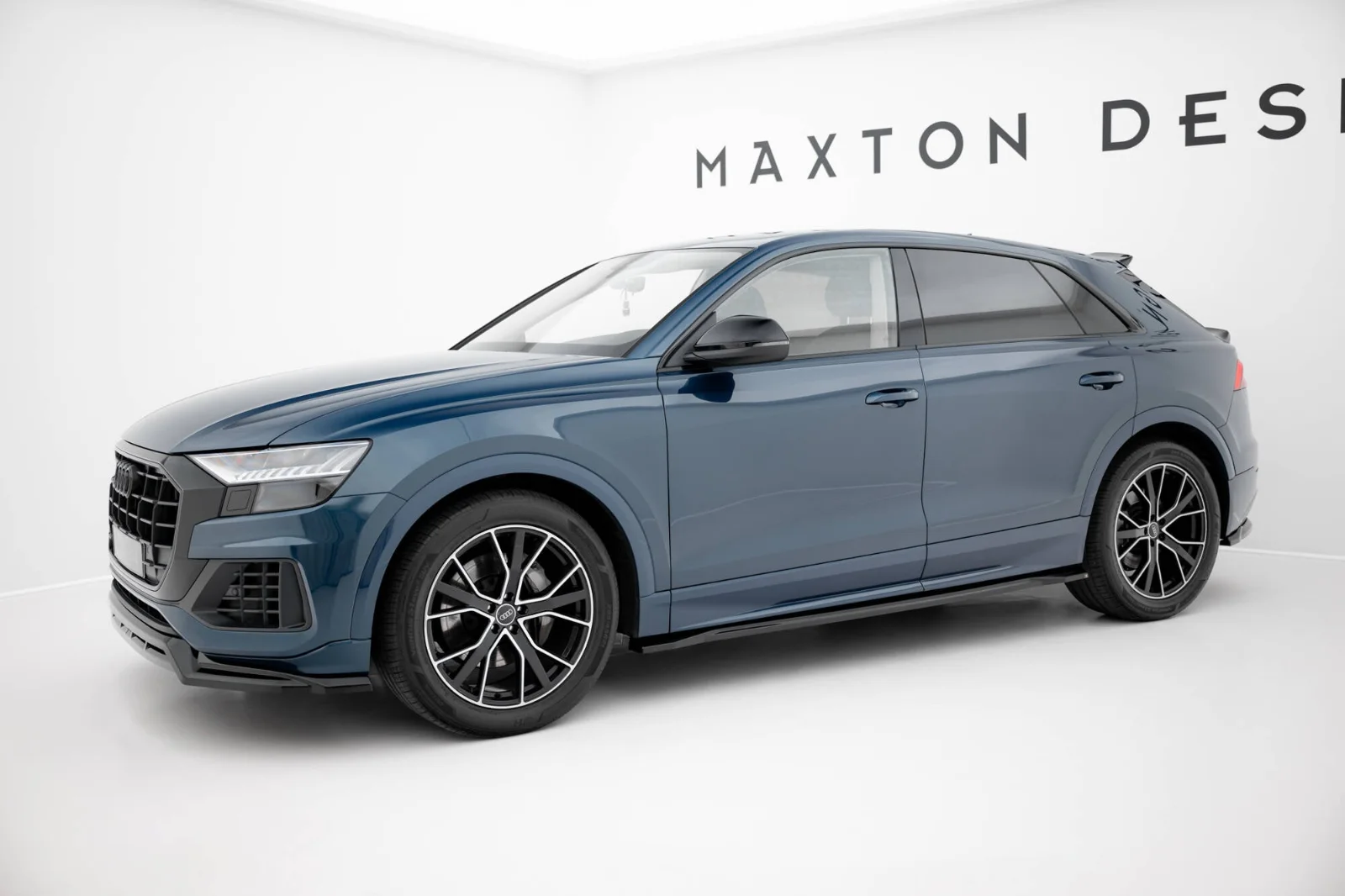 Maxton Design Splitter-Set für Audi Q8 Mk1 – Schwarz glänzend