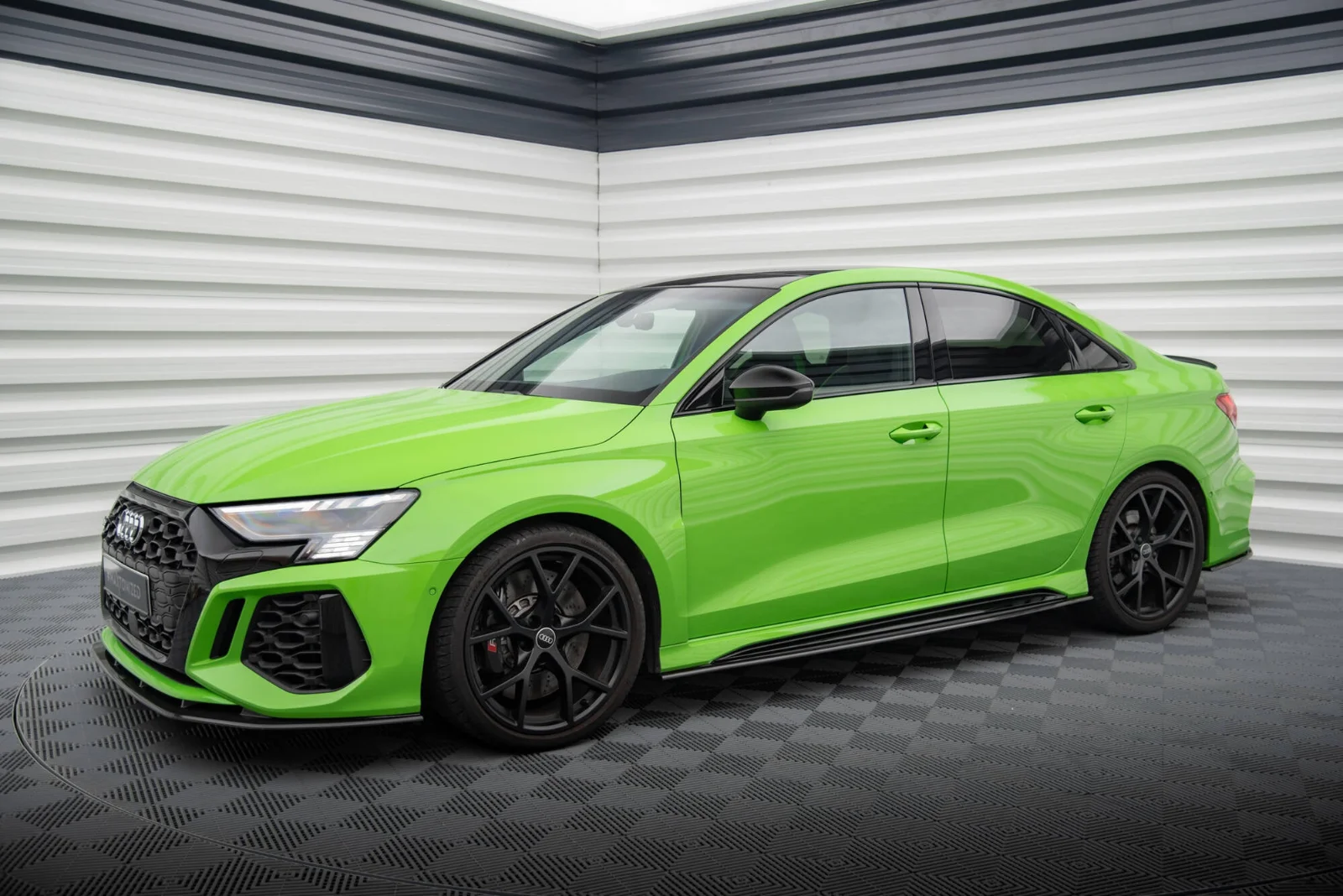 Maxton Design Splitter-Set für Audi RS3 8Y – Sichtcarbon (Prepreg) – CF-AU-RS3-8Y-SET
