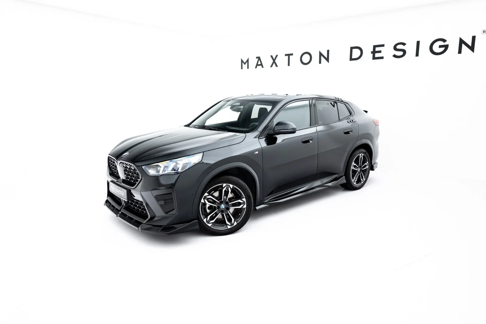 Maxton Design Splitter-Set für BMW X2 M-Paket iX2 U10 – Schwarz glänzend