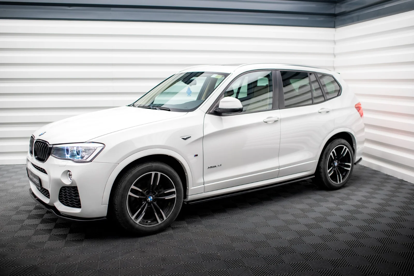 Maxton Design Splitter-Set für BMW X3 M-Paket F25 FL – Schwarz glänzend