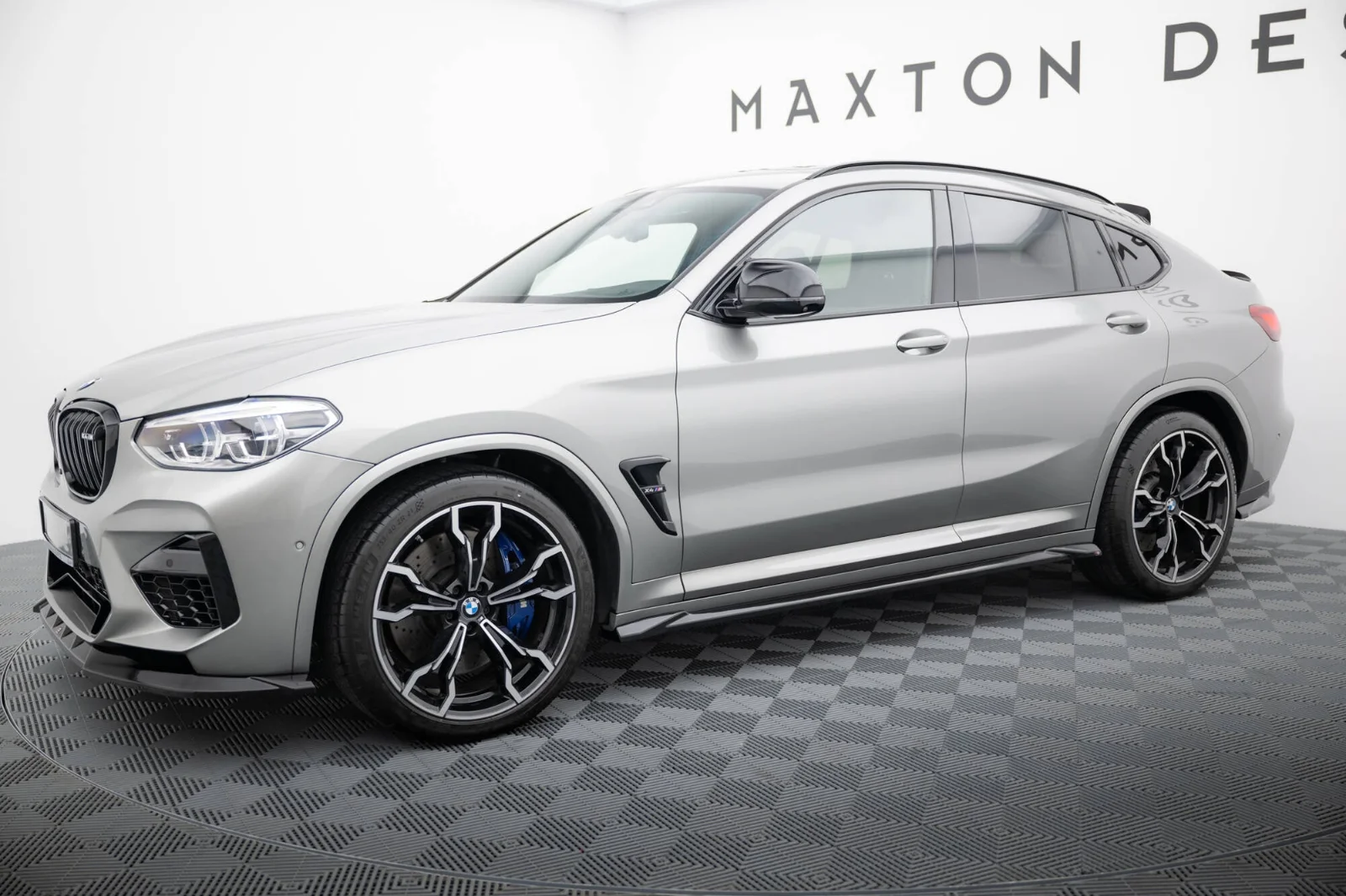 Maxton Design Splitter-Set für BMW X4 M F98 – Schwarz glänzend