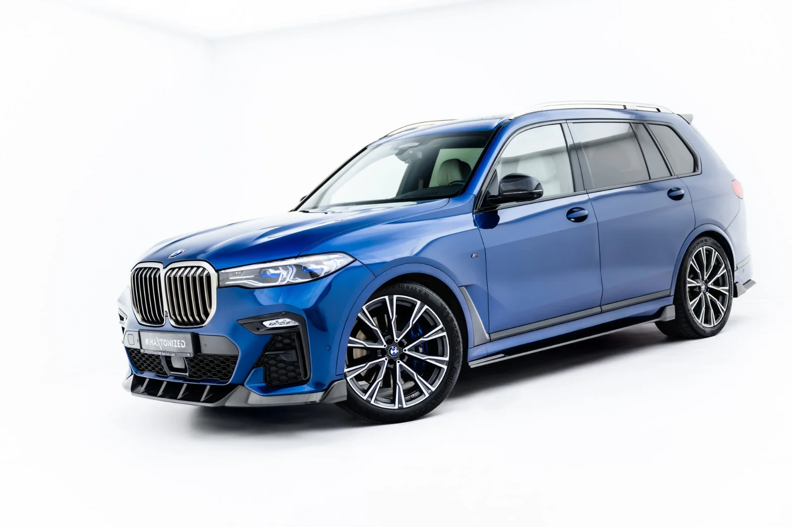 Maxton Design Splitter-Set für BMW X7 M-Paket G07 – Sichtcarbon (Prepreg)