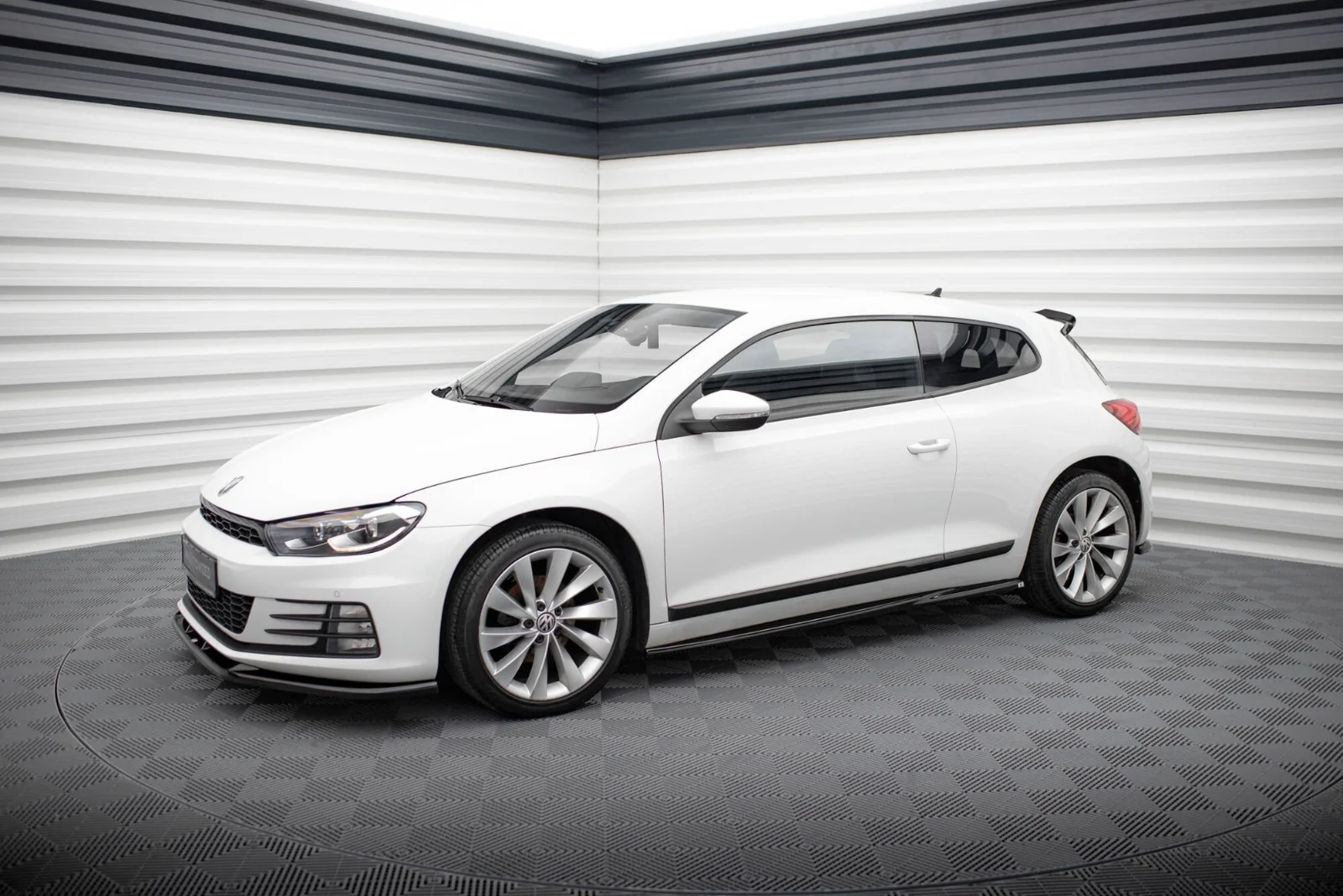 Maxton Design Splitter-Set für VW Scirocco Mk3 FL – Schwarz glänzend