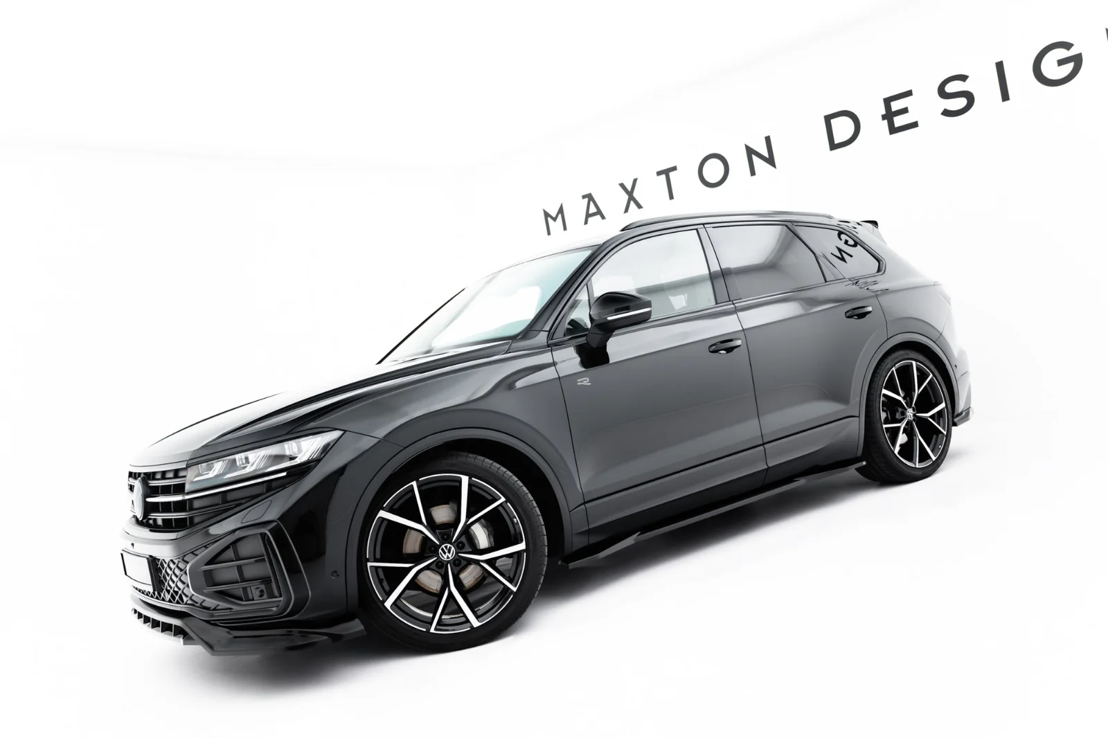 Maxton Design Splitter-Set für VW Touareg R-Line Mk3 FL – Schwarz glänzend