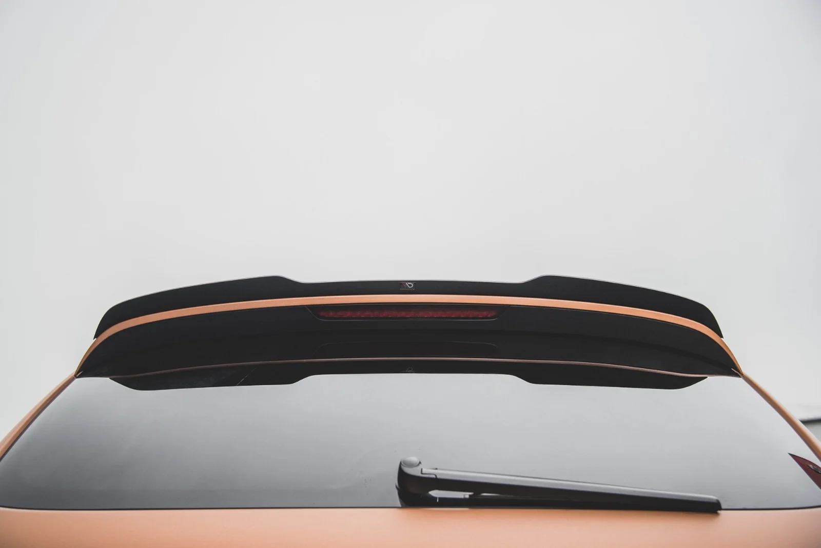 Maxton Design Spoilerlippe für Audi Q7 S line Mk1 – Schwarz glänzend