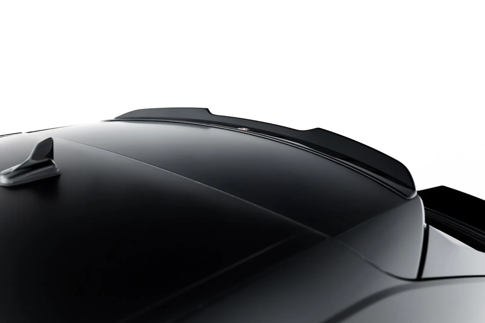 Maxton Design Spoilerlippe für Audi Q8 S line SQ8 Mk1 FL – Schwarz glänzend