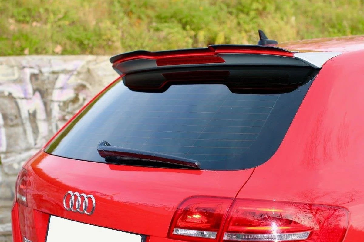 Maxton Design Spoilerlippe für Audi RS3 8P – Schwarz glänzend