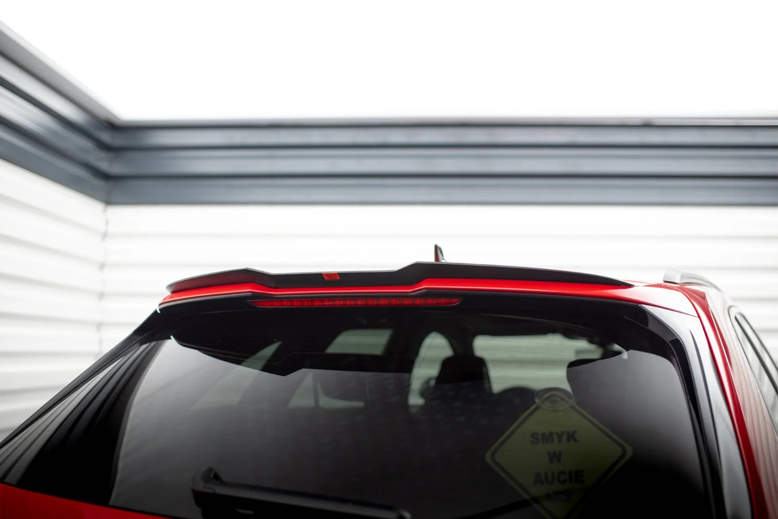 Maxton Design Spoilerlippe für Audi RS4 B9 FL – Schwarz glänzend