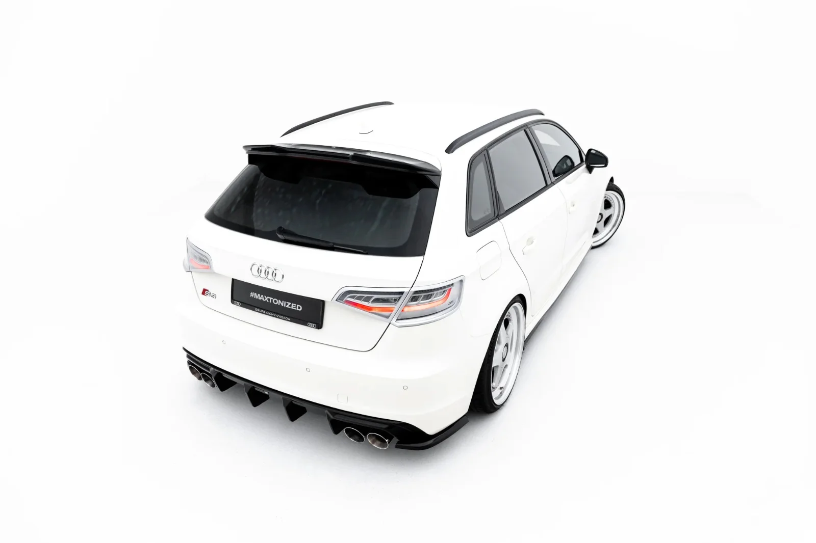 Maxton Design Spoilerlippe für Audi S3 A3 S line 8V FL – Schwarz glänzend – AU-S3-8V-SB-CAP3D1G