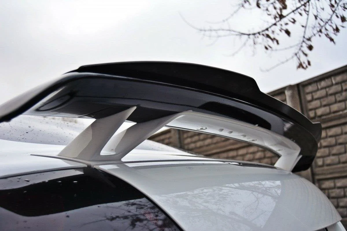 Maxton Design Spoilerlippe für Audi TT RS 8J – Schwarz glänzend