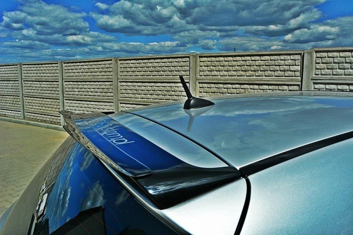 Maxton Design Spoilerlippe für BMW 1er E87 M-Performance – Schwarz glänzend