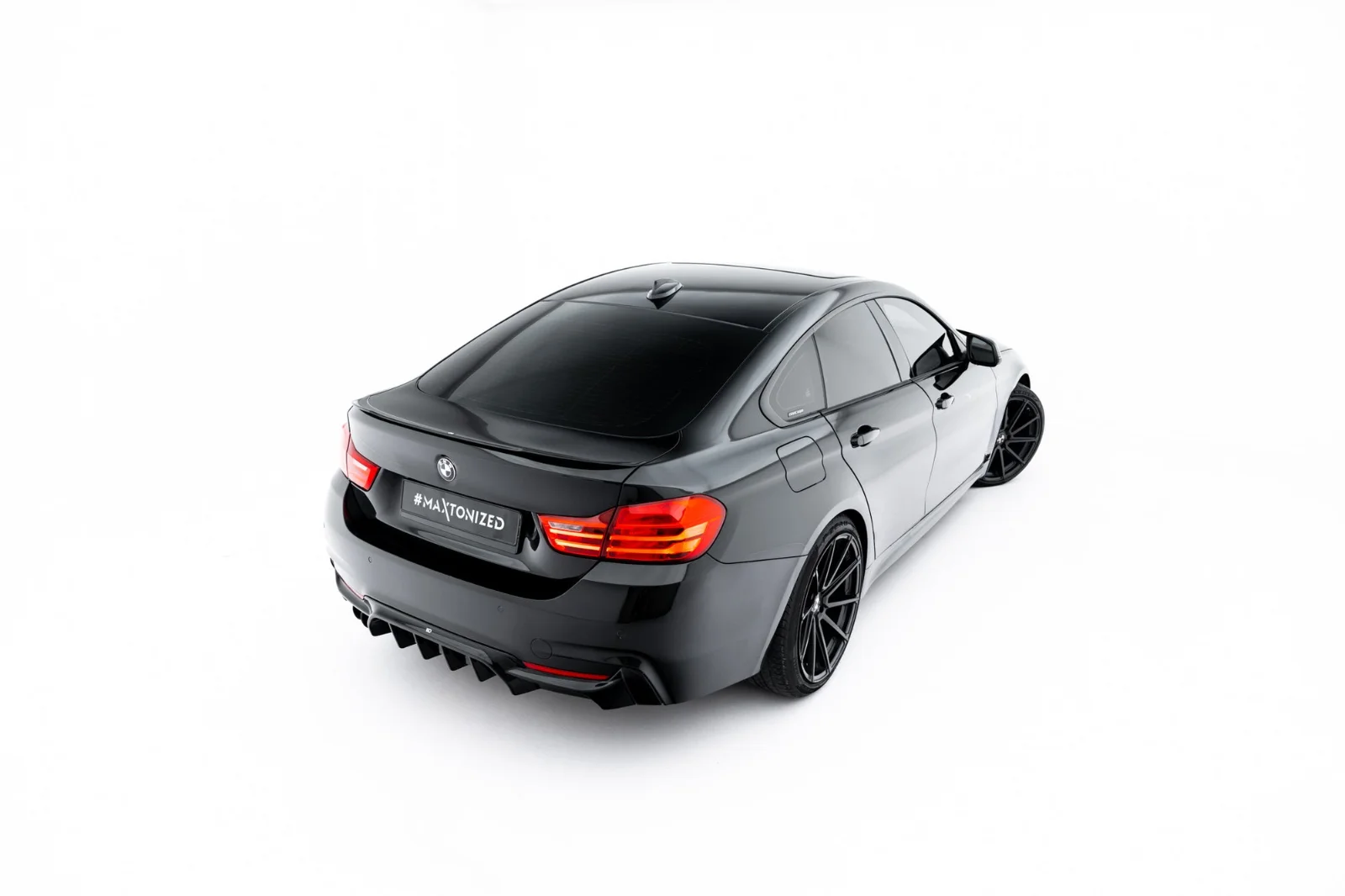 Maxton Spoilerlippe für BMW 4er Standard M-Paket F36 FL – Schwarz glänzend – BM-4-36F-GC-MPACK-CAP1G