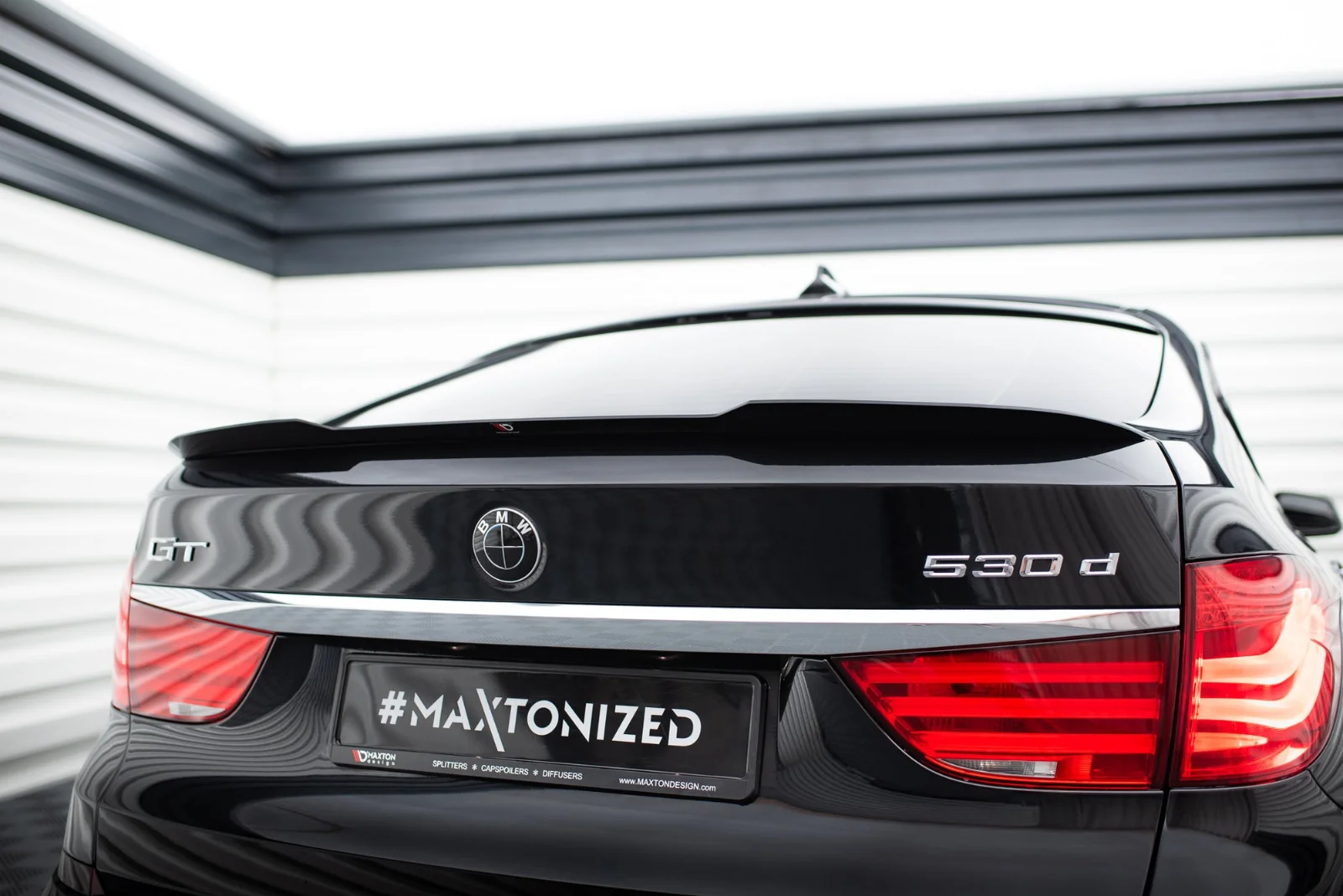 Maxton Design Spoilerlippe für BMW 5er GT F07 – Schwarz glänzend