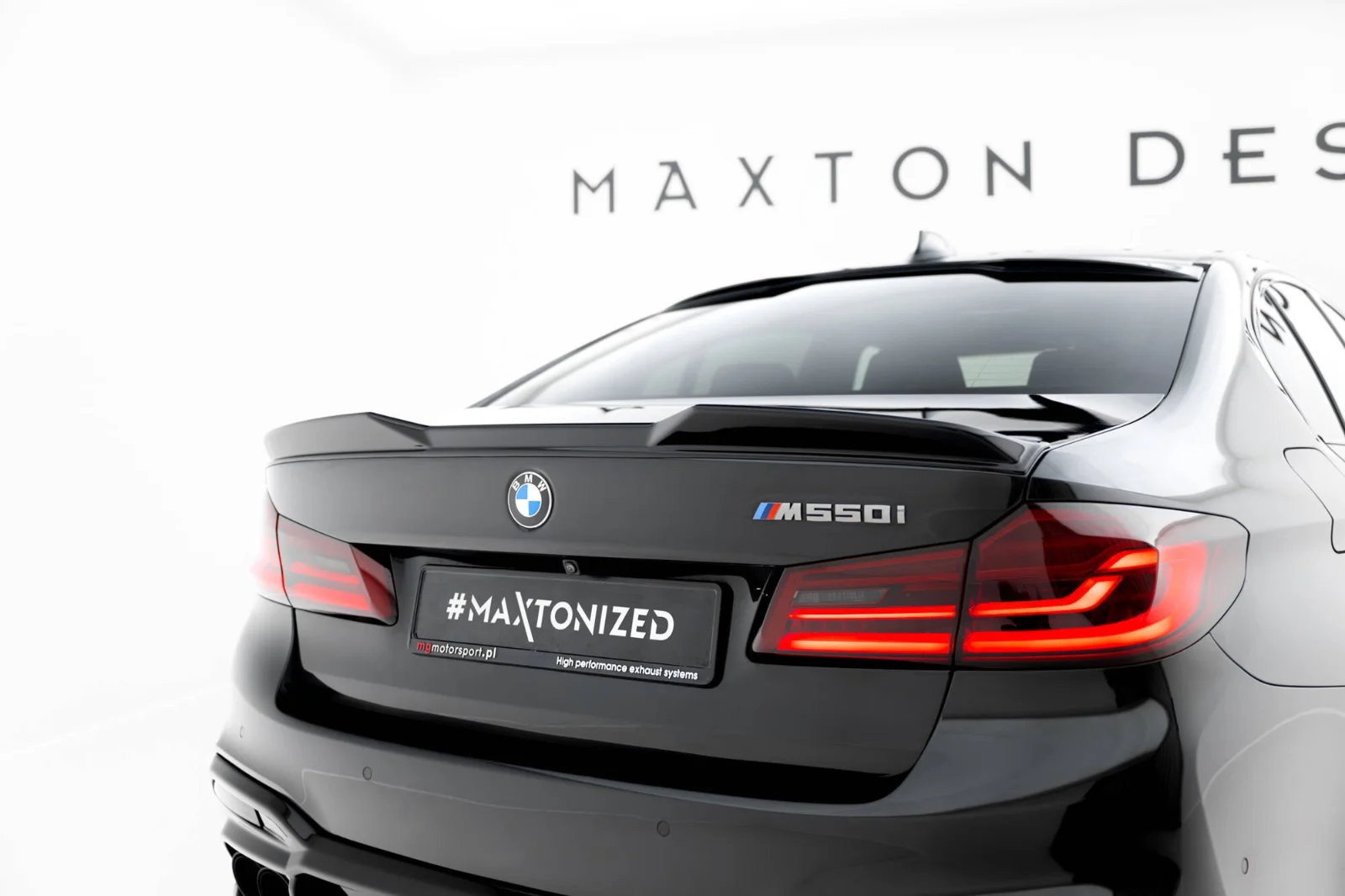 Maxton Spoilerlippe für BMW 5er Standard M-Paket G30 FL – Schwarz glänzend