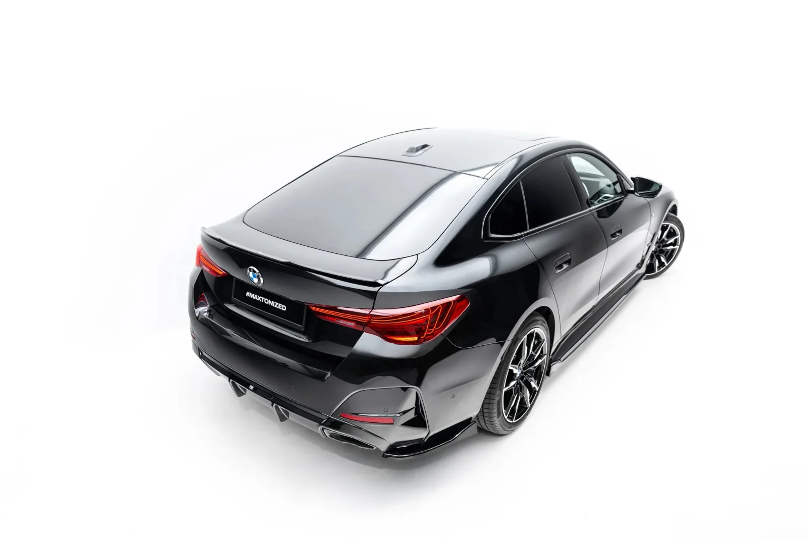 Maxton Design Spoilerlippe für BMW i4 M440i 4 M-Paket G26 – Schwarz glänzend