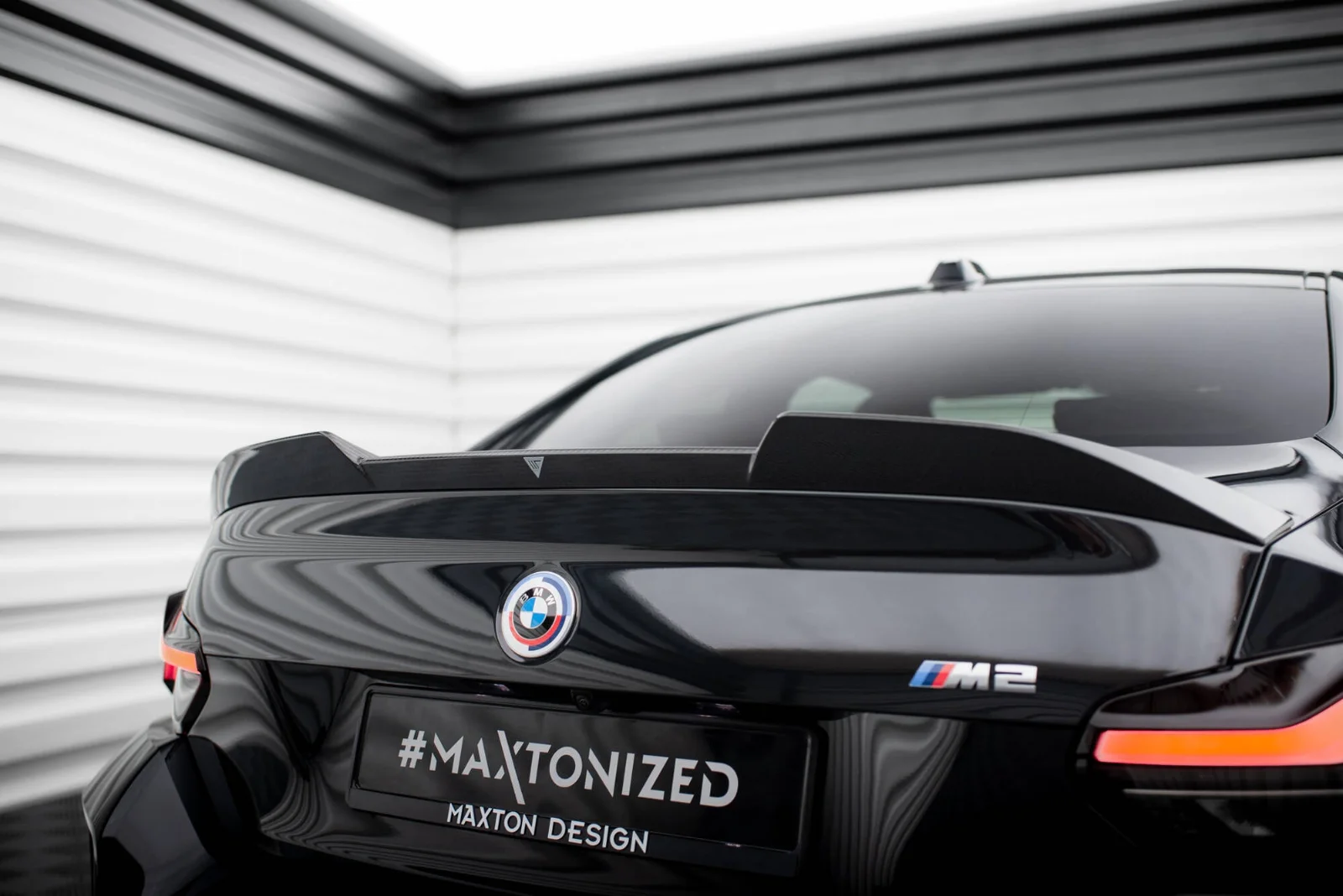Maxton Spoilerlippe für BMW M2 G87 M240i 2 M-Paket G42 – Sichtcarbon (Prepreg)