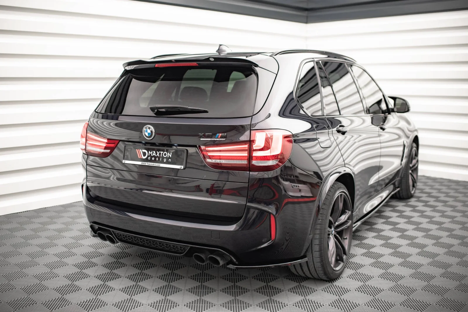 Maxton Design Spoilerlippe für BMW X5 M F85 – Schwarz glänzend