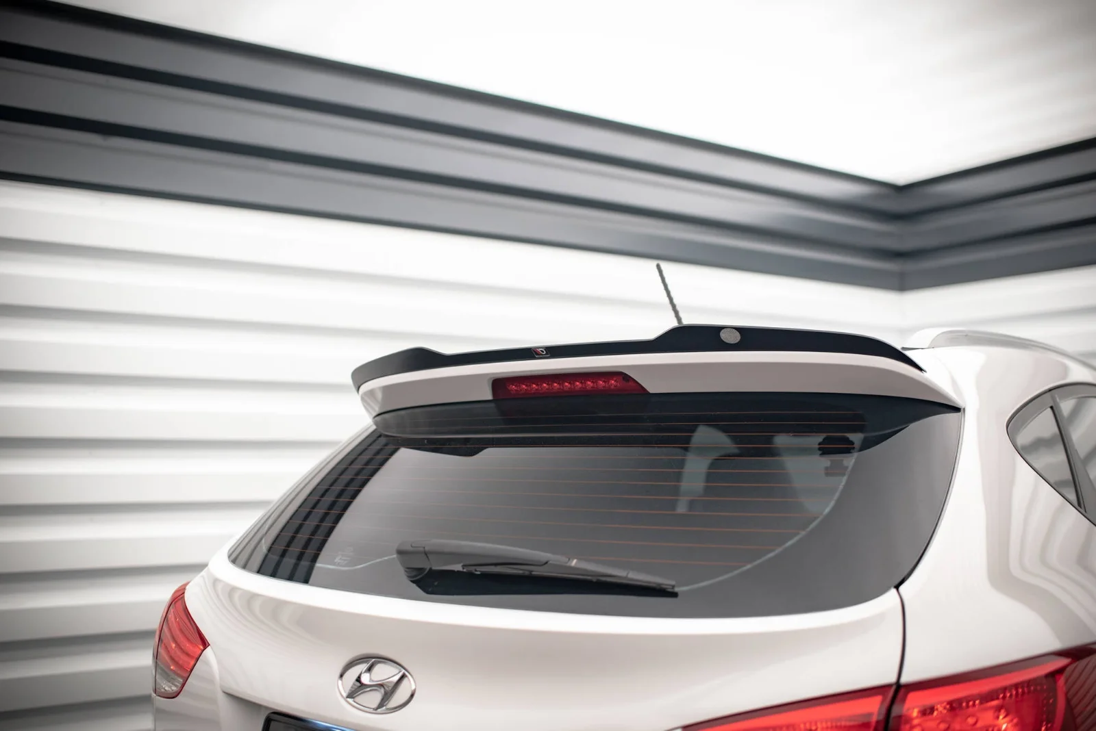 Maxton Design Spoilerlippe für Hyundai ix35 Mk1 – Schwarz glänzend