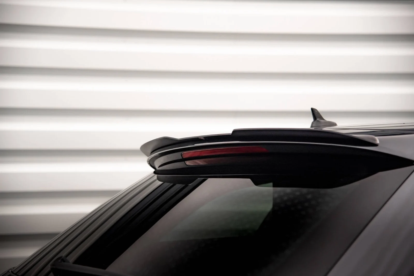 Maxton Design Spoilerlippe V.1 für Audi A6 C7 FL – Schwarz glänzend