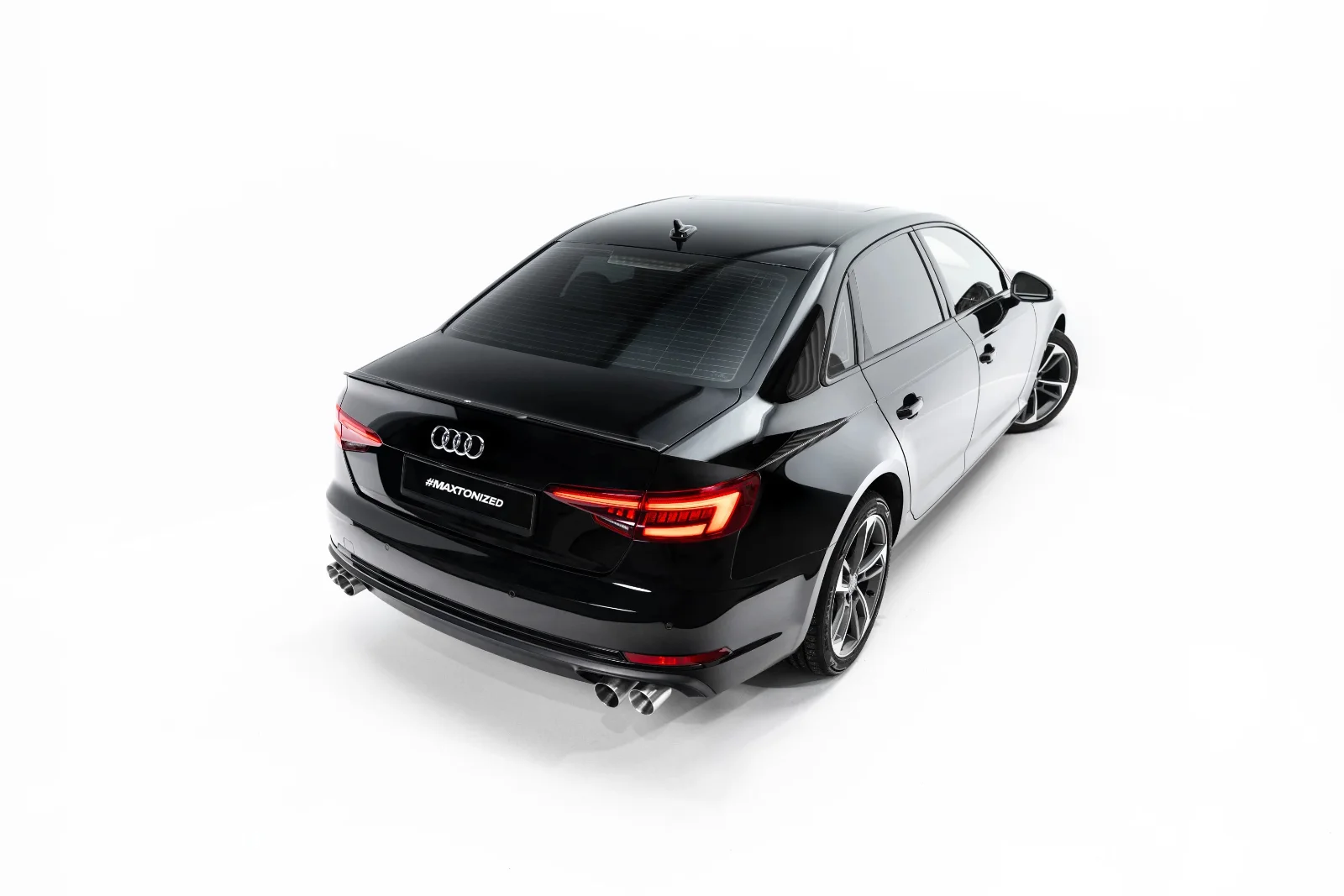 Maxton Spoilerlippe V.1 für Audi S4 A4 Standard S line B9 FL – Schwarz glänzend