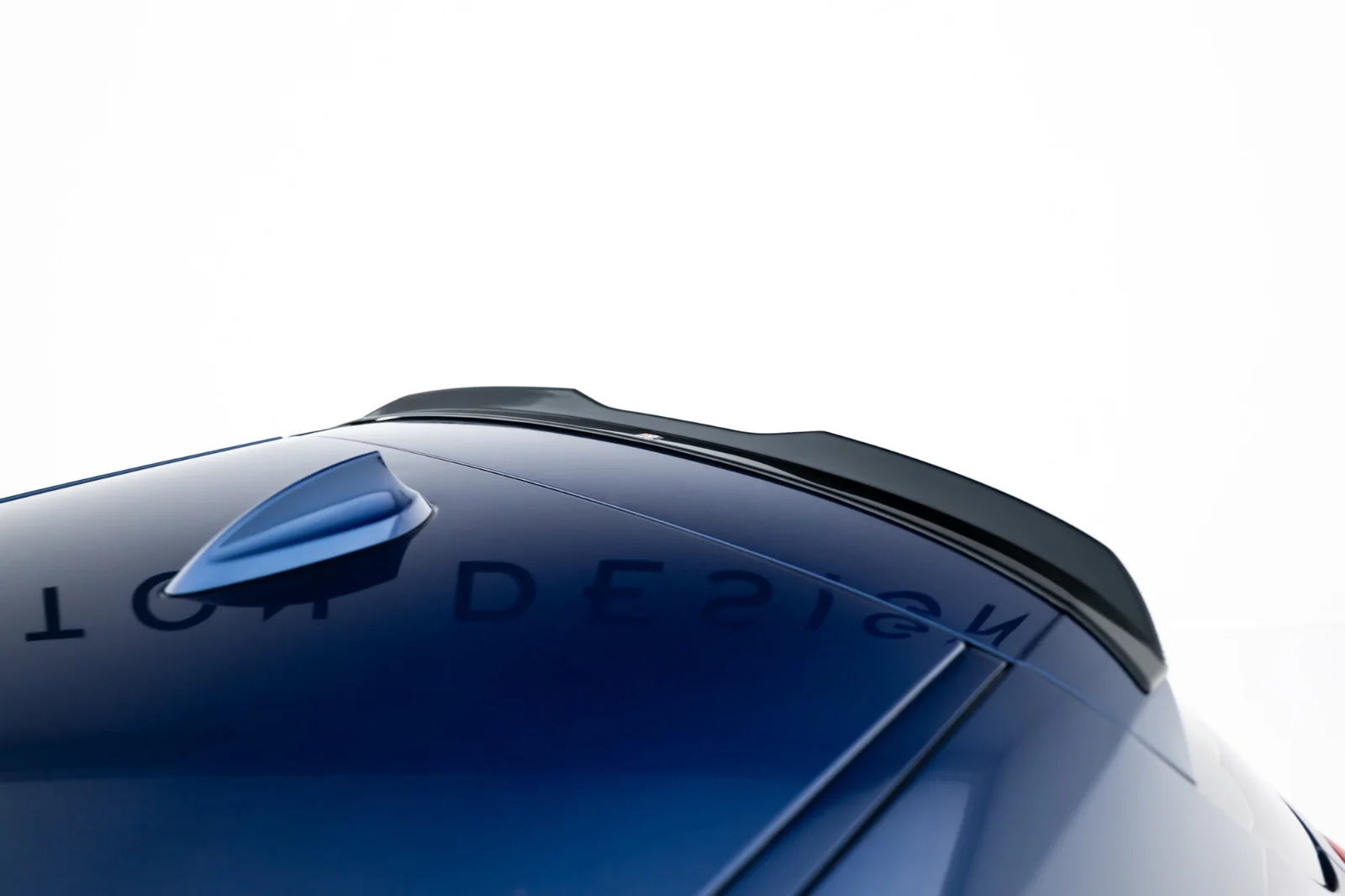 Maxton Spoilerlippe V.1 BMW 1er M-Paket M140i Standard F20 – Schwarz glänzend