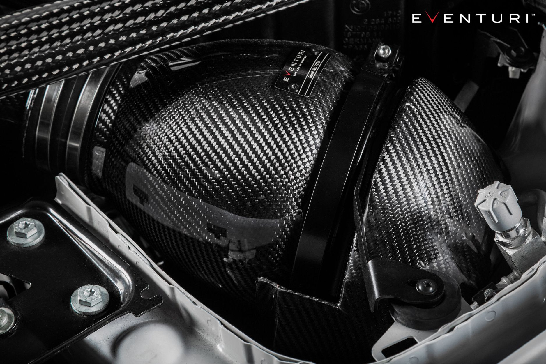 Eventuri Carbon Upgrade-Kit auf V2 für BMW F8X M3 M4 Ansaugung