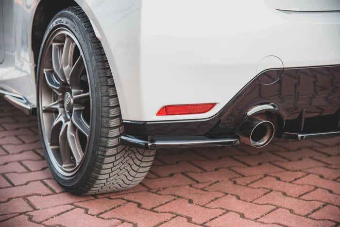 Maxton Design Heck Ansatz Flaps Diffusor V.1 für Toyota GR Yaris Mk4 – mit ABE