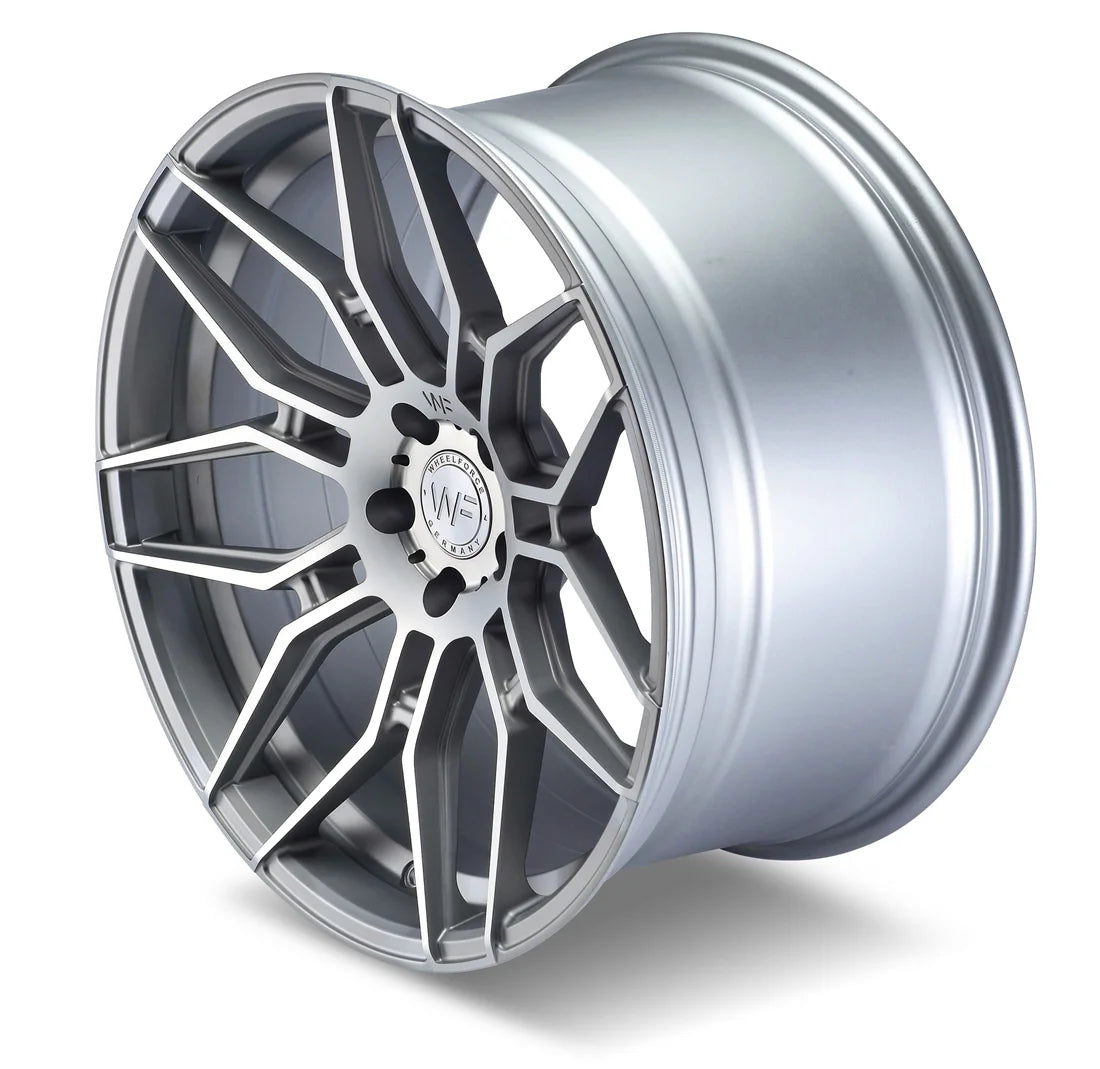 WF CF.2-FF | 20x9.5 ET25 5/112 | Frozen Crystal Silver